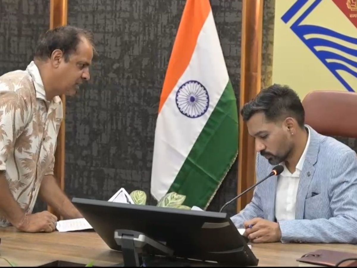 समाधान दिवस में 170 शिकायतों का निस्तारण निर्देश