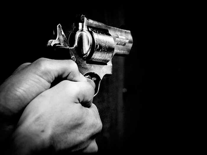 SGRRU फायरिंग मामला: चंद घंटों में पुलिस ने कार सहित 1 आरोपी को किया गिरफ्तार, अन्य की तलाश जारी